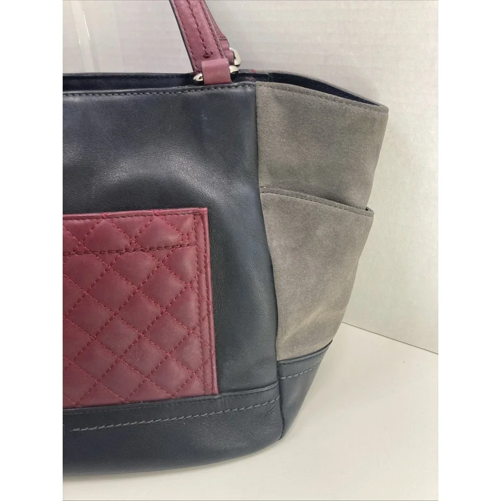 COACH Park Carrie Burgundy Quilted Pocket &‎ Lg Gray Suede Side Pockets F24693
